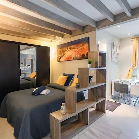 Apartment Studio *